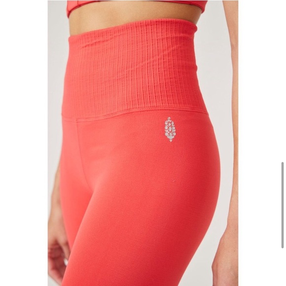 FP MOVEMENT Good Karma Leggings / Cayenne - Picture 5 of 5